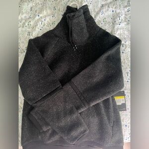 NWT nike women’s sweater